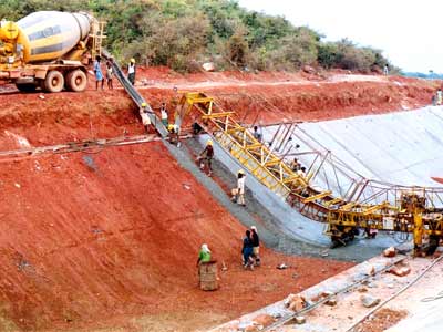 Construction and Lining of the Canals